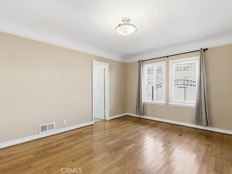 238 S Detroit St — Photo 19