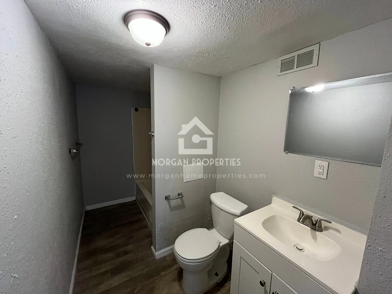 1807 Meridian Street - 4 — Photo 4