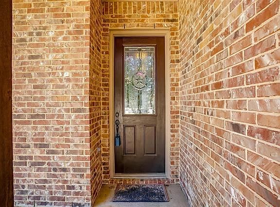 5th image of 1232 Catherine Ln