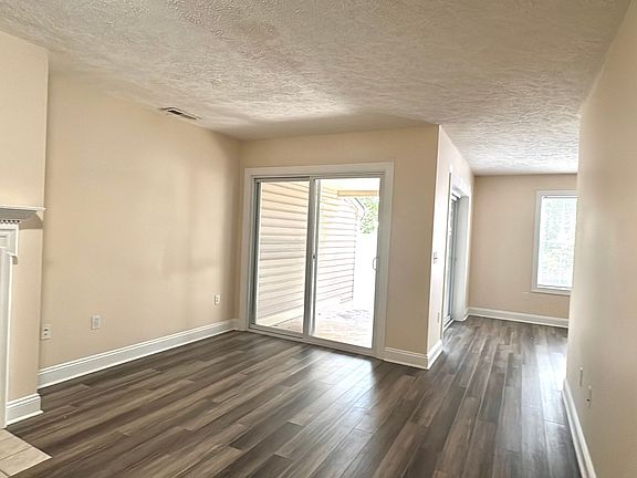 5th image of 330 Huff Heritage Ln