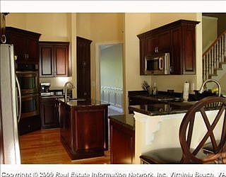 1st image of 4401 Okelly Dr