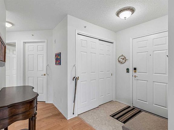 4th image of 1203 S Sienna Park Grn SW #1203