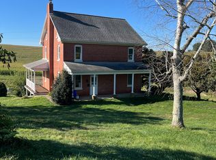 3340 List Rd, Red Lion, PA 17356