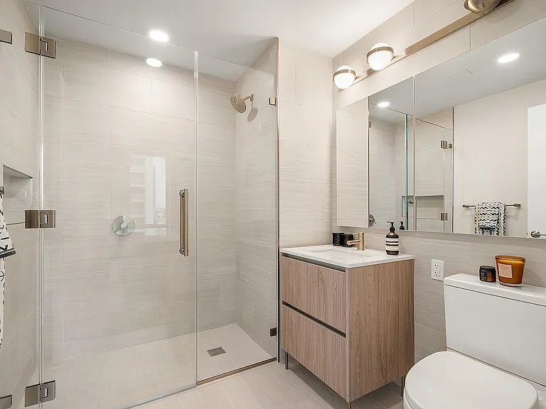 54 Crown St #1609 — Photo 9