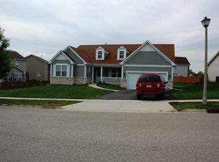 1807 Hillside Ln, McHenry, IL