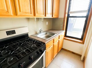 (Undisclosed Address), South Richmond Hill, NY 11419