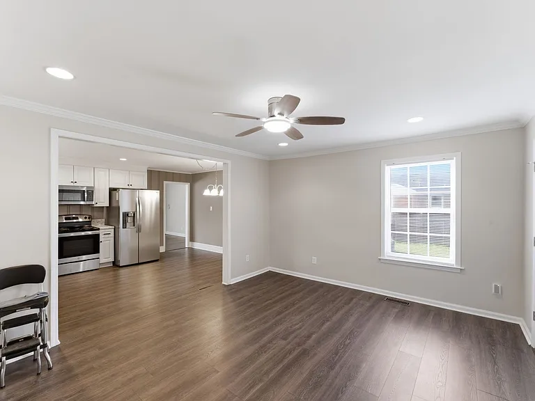 4000 Fieldcrest Rd — Photo 12