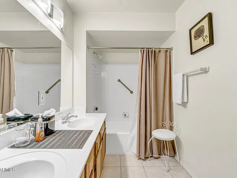 9460 E Mission Ln #214 — Photo 20