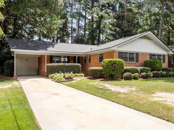 413 S Englewood Dr, Rocky Mount, NC 27804