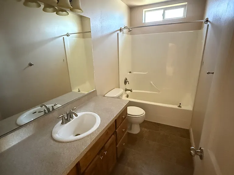 3888 Brighton Cir — Photo 6