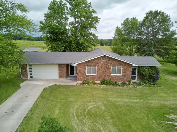 18543 Bailey Bridge Rd, Frankford, MO 63441