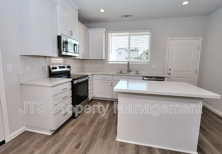 47 Brookbay Way — Photo 13