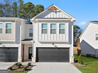 5556 Rockfern Dr, Lilburn, GA 30047