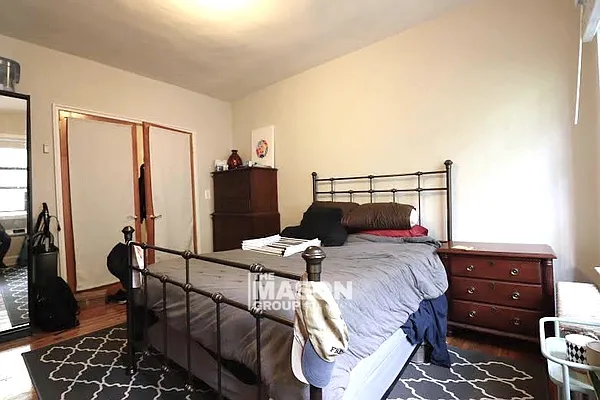 Rented by Mason Group LLC | media 11