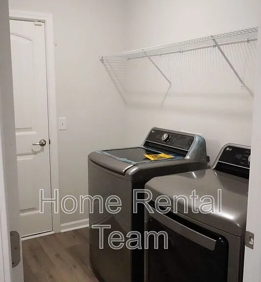 142 Brookline Dr — Photo 16
