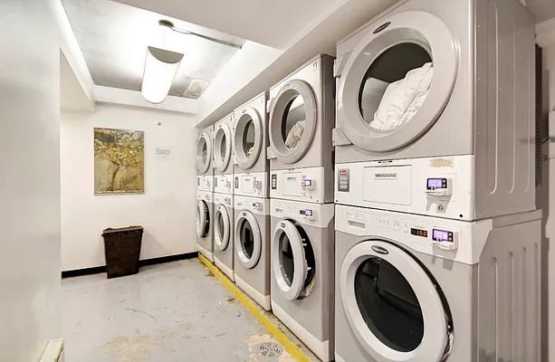 Rented by Compass | media 7