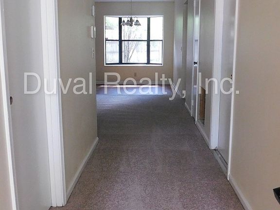 2nd image of 6323 Cranberry Ln E
