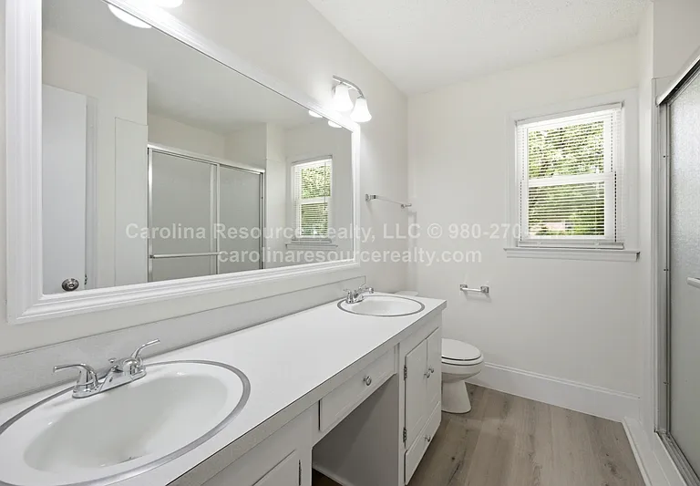 4535 Dawnwood Dr — Photo 14