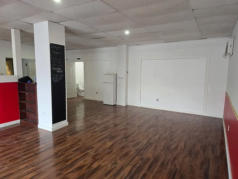 145 Delaware St — Photo 3