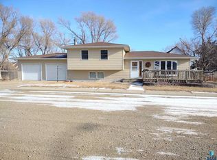 304 W 5th Ave, Miller, SD 57362