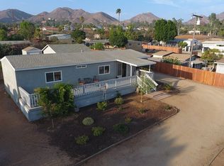 22070 Pleasant Ln, Wildomar, CA 92595