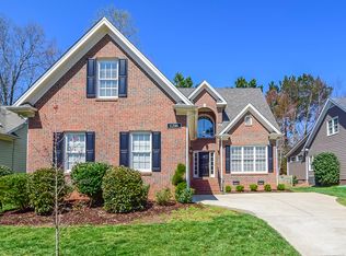 1216 Wedgeland Dr, Raleigh, NC 27615