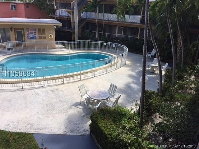 1st image of 1500 NE 127th St APT 206