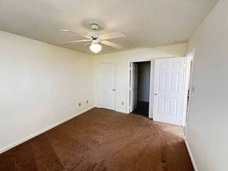 4243 Villas Dr #507 — Photo 13