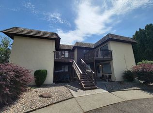 3611 W 17th Pl #D, Kennewick, WA 99338