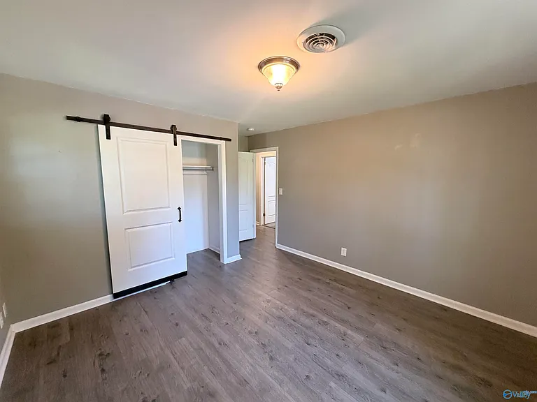 11114 Hillwood Dr SE — Photo 26