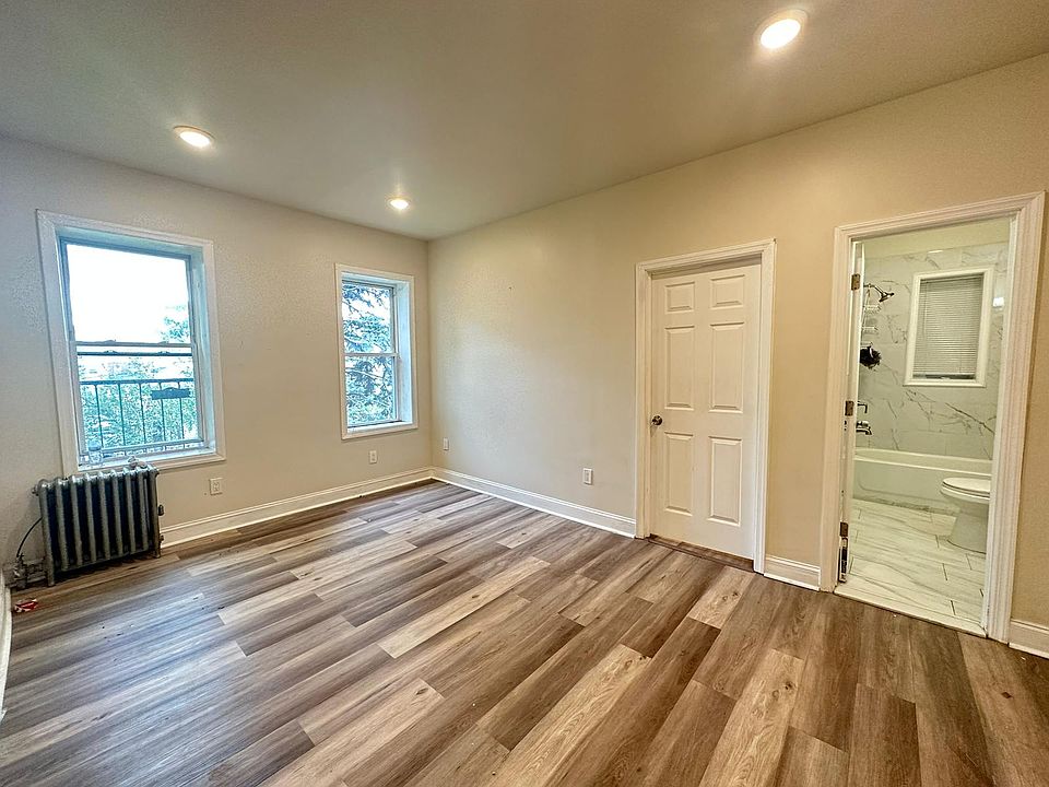 2nd image of 11 Broadway #24E