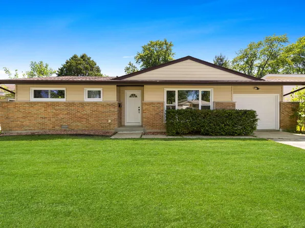 539 Germaine Ln, Elk Grove Village, IL 60007