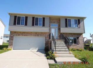 310 Dundee Ridge Dr, Dundee, MI 48131