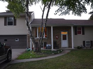 3045 Canterbury Dr, Bay City, MI