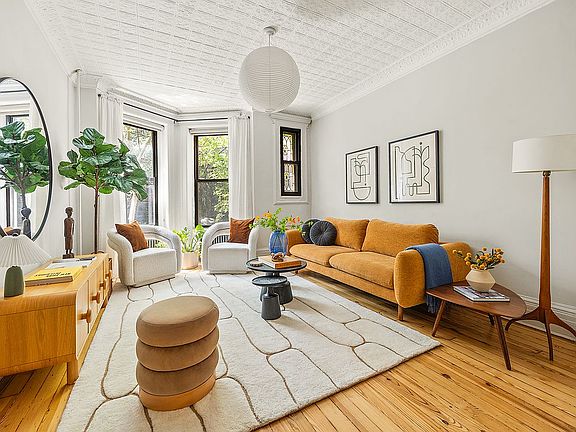 3rd image of 497 12th St #2B