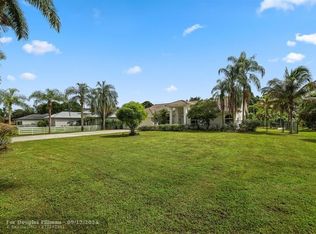 14463 SW 16th Ct, Davie, FL 33325