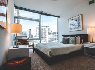 525 N Michigan Ave, Chicago, IL 60611