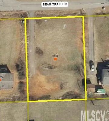 1st image of 3181 Bear Trail Dr
