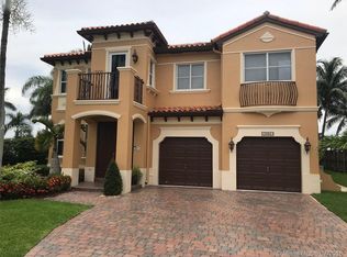 2804 SW 152nd Pl, Miami, FL 33185