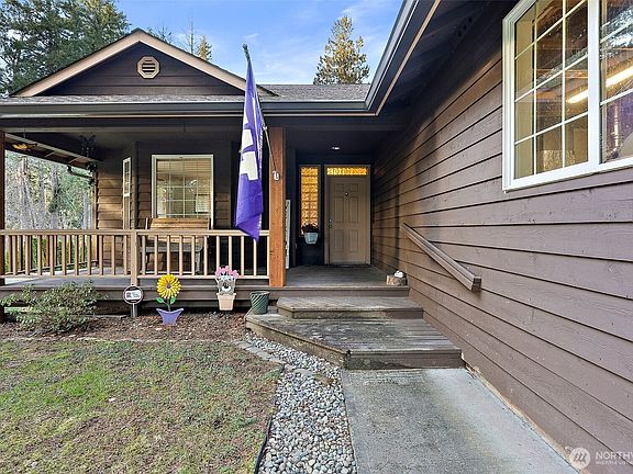 2nd image of 8001 191st Avenue E