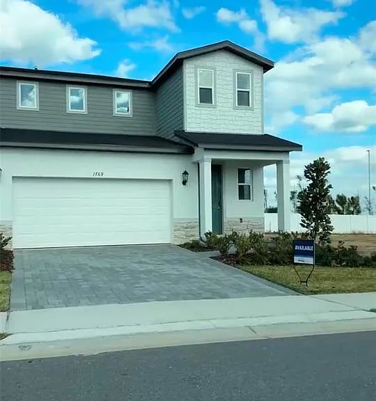 1769 Archer Dr — Photo 2