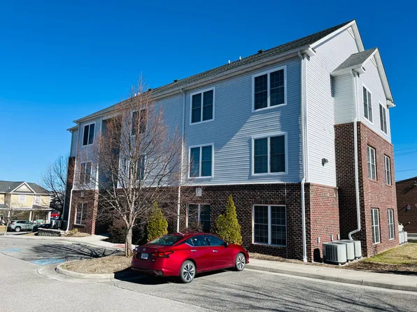 2 or 3 Bedroom, 1 or 2 Bath Apartments