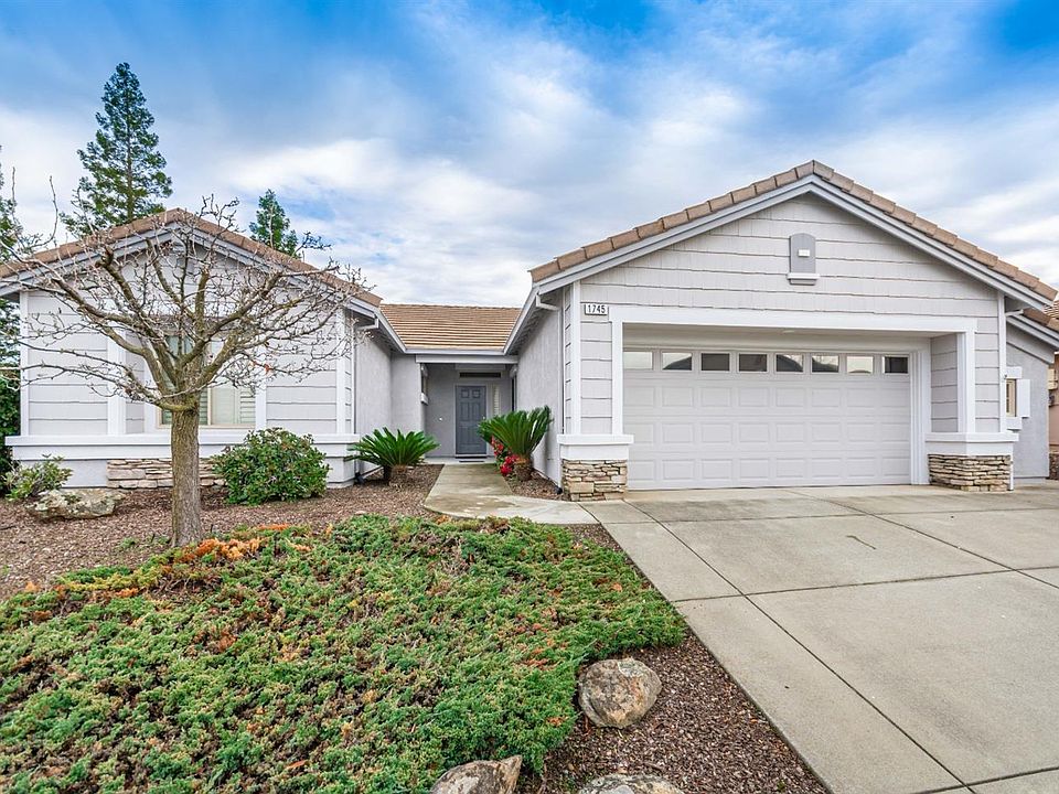 1st image of 1745 Mary Rose Ln