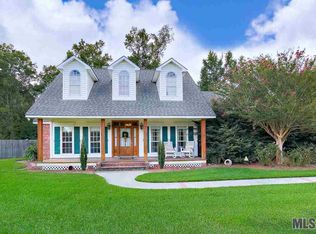 8535 R Dawes Dr, Denham Springs, LA 70706