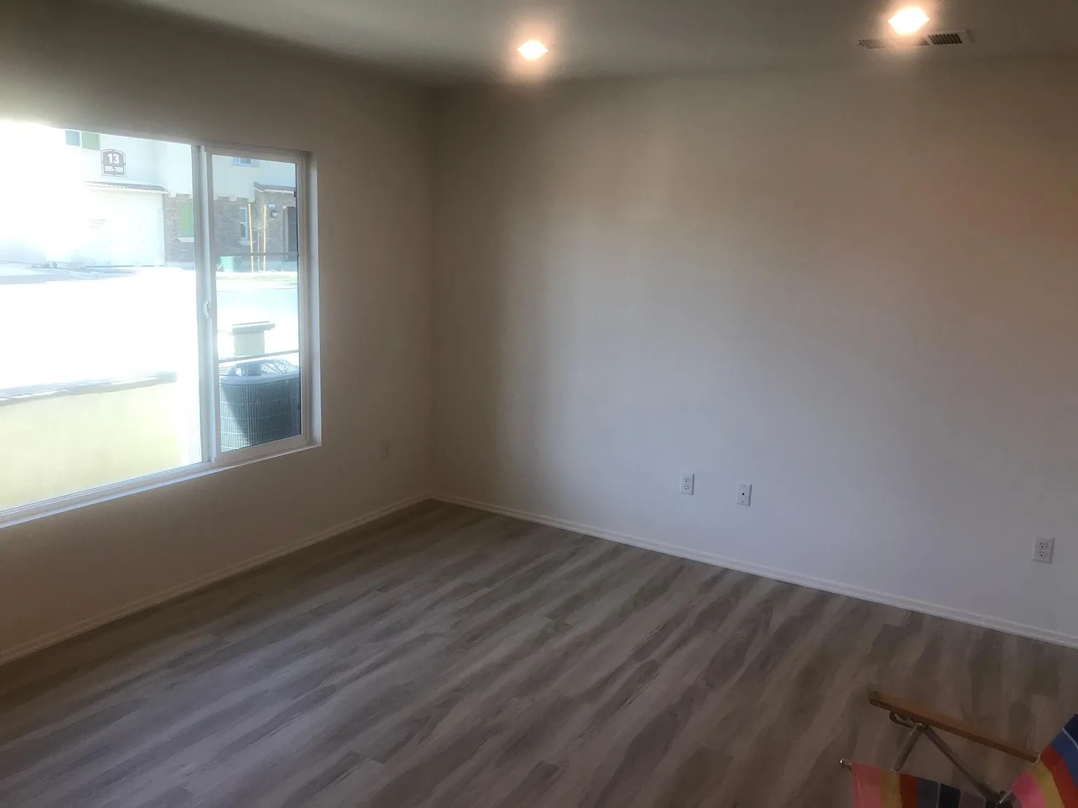 7155 Citrus Ave — Photo 2