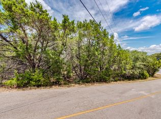 411 Cowal Dr N, Spicewood, TX 78669