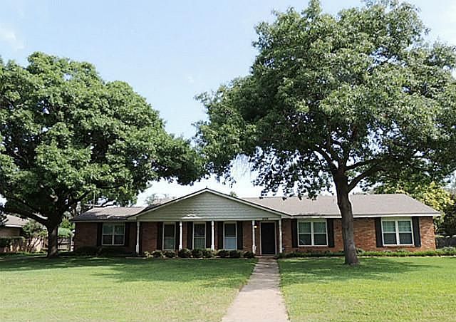 1st image of 3729 Whitehall Dr