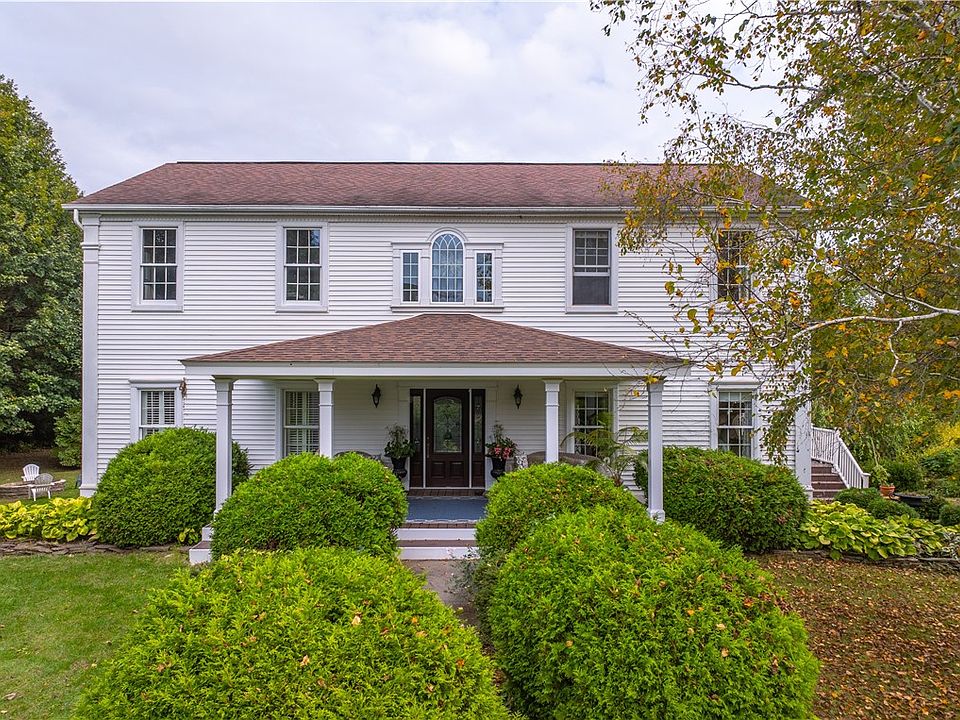 1st image of 139 Riverview Rd