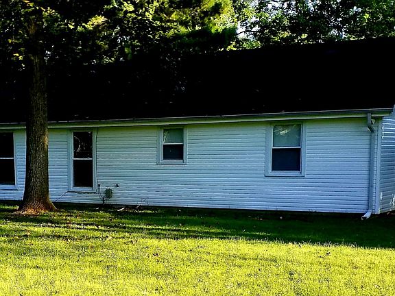 2nd image of 305 Cotton Blossom Ct