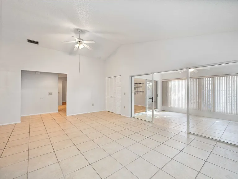 3411 57th Avenue Dr W — Photo 7
